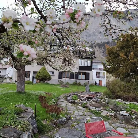 Studio Im Dorfkern Von Umgeben Von Einem Garten Lägenhet *